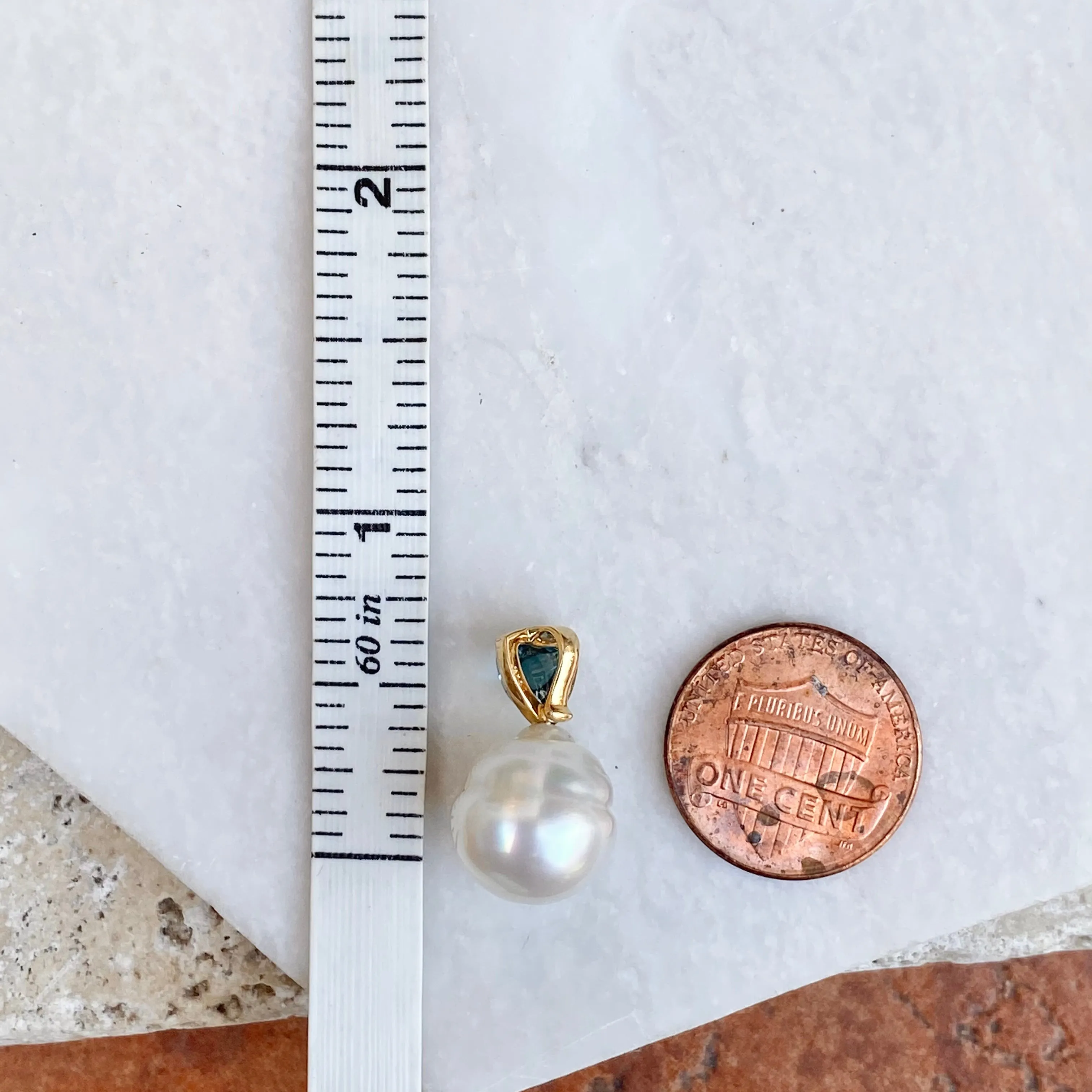 14KT Yellow Gold Blue Topaz   11mm Paspaley Pearl Pendant Charm