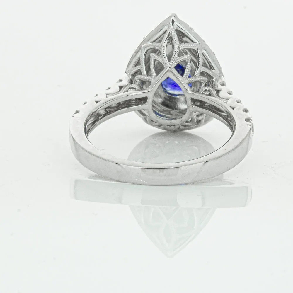 18ct White Gold Sapphire & Diamond Ring