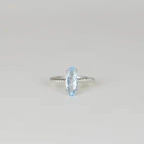 9ct White Gold 1.78ct Elongated Oval Blue Topaz Dress Ring