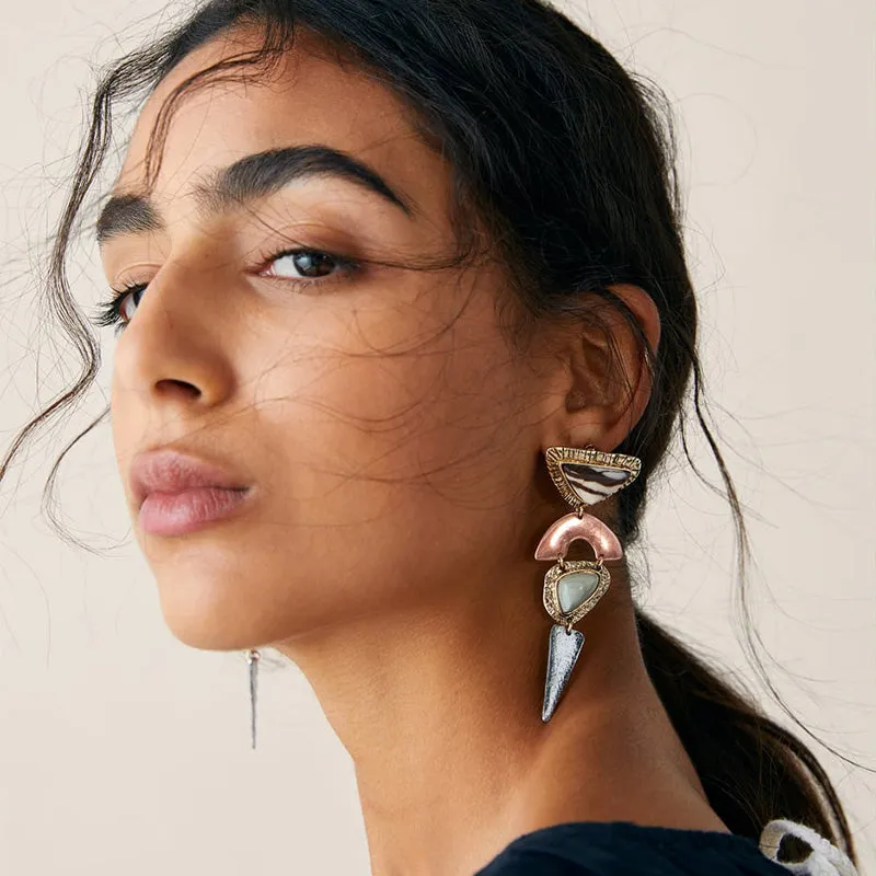 A Magical Drop Dangle Earrings