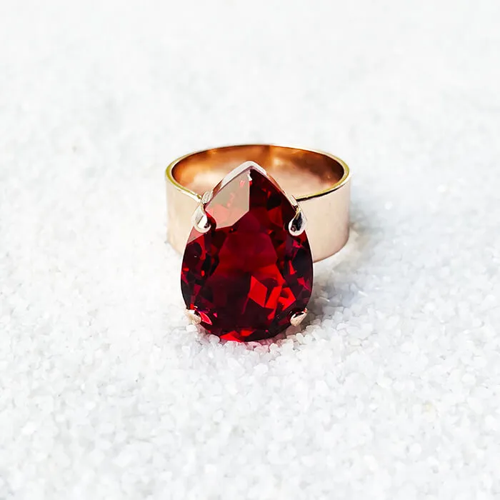 Amelie Red Ring