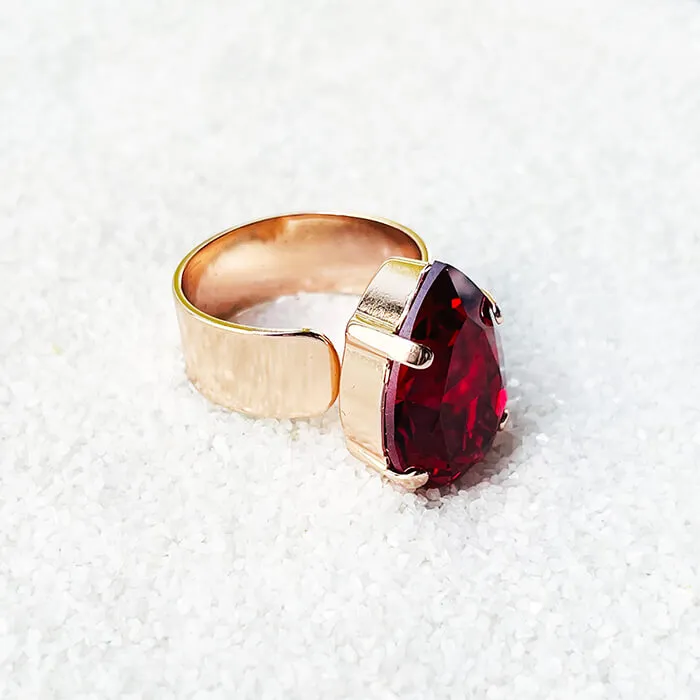 Amelie Red Ring