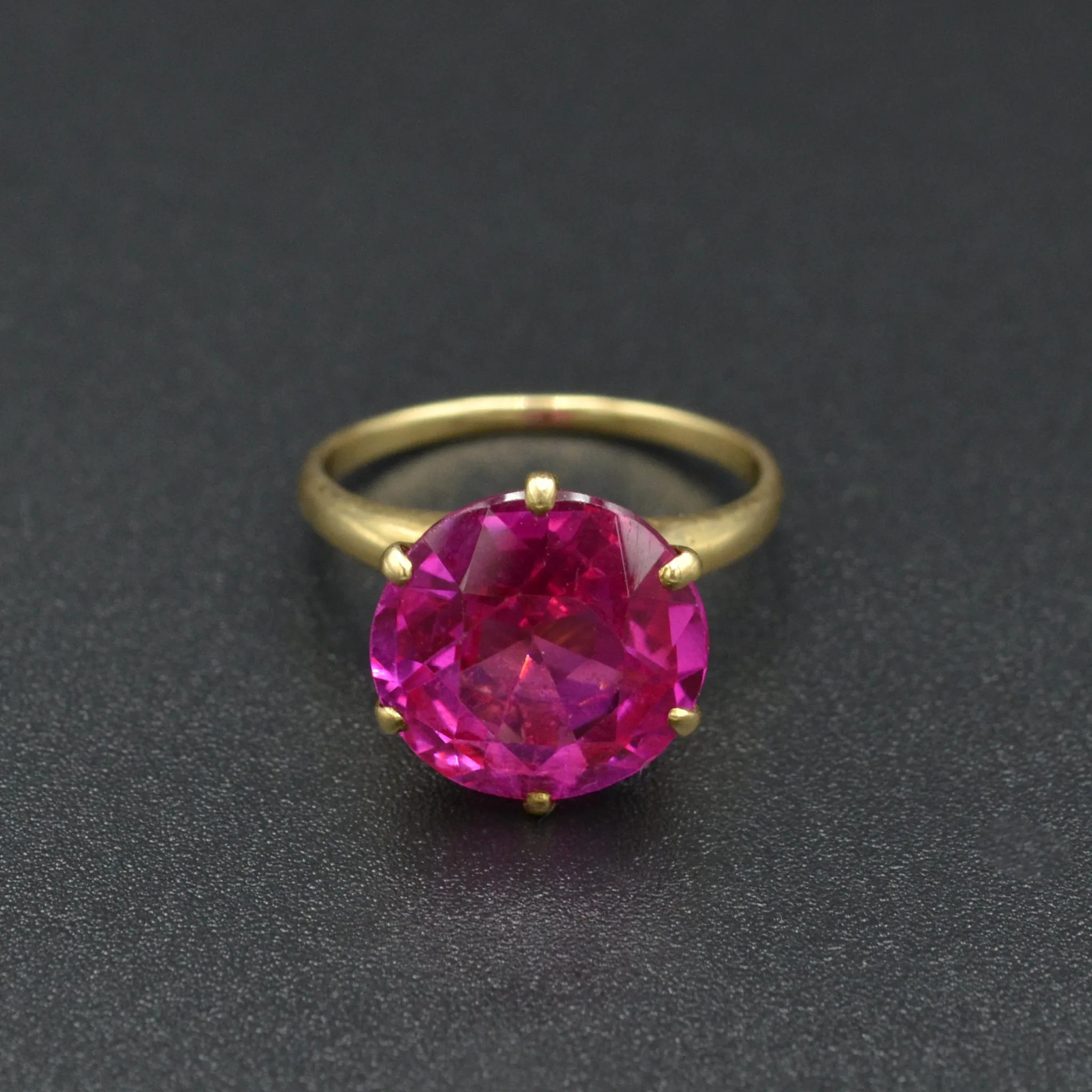 Antique Pink Sapphire and Gold Ring