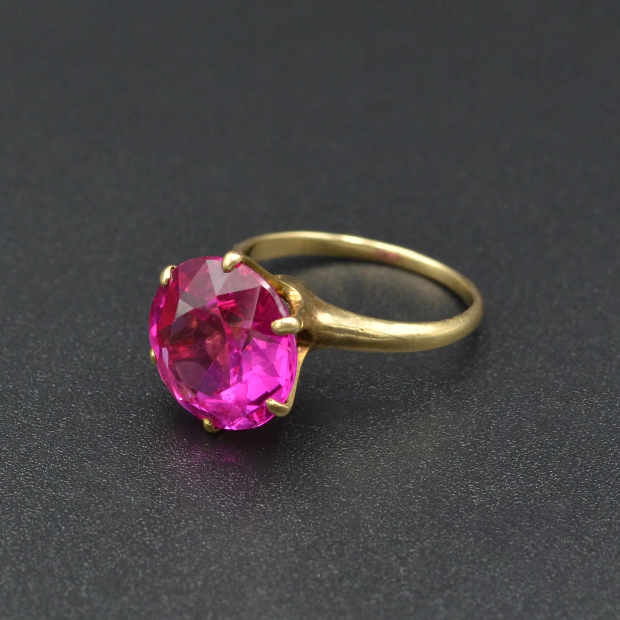 Antique Pink Sapphire and Gold Ring
