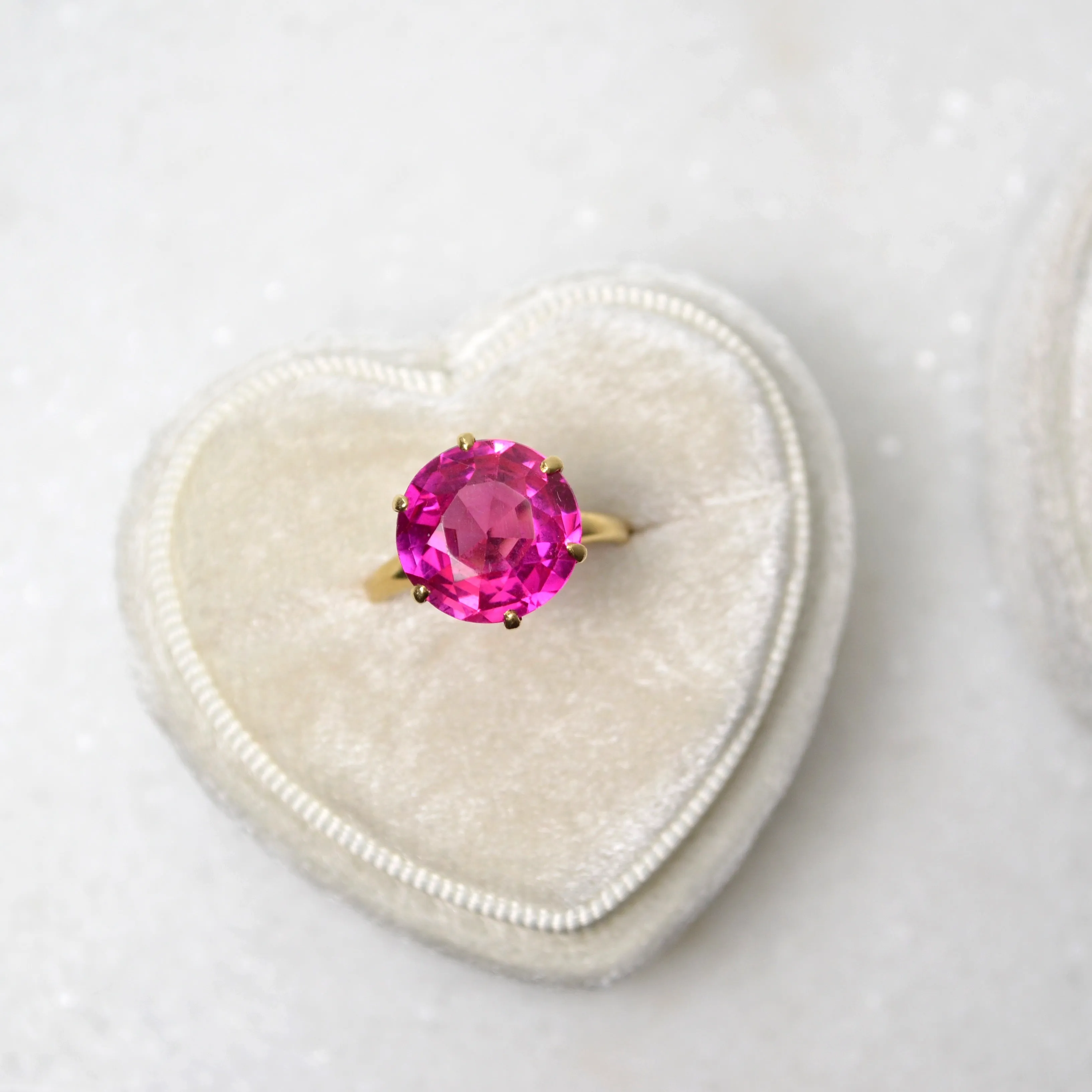 Antique Pink Sapphire and Gold Ring