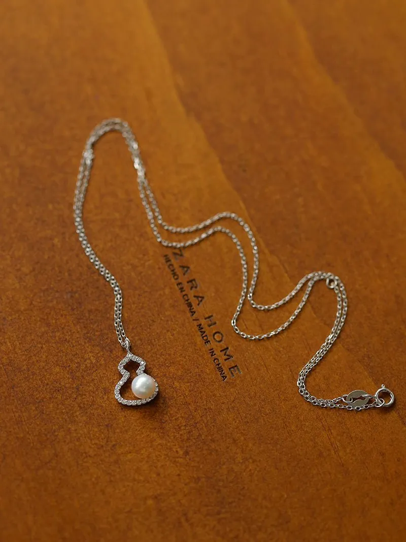 Aurora Freshwater AK Mini Gourd Necklace