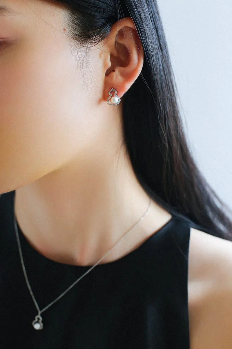 Aurora Freshwater AK Mini Gourd Necklace