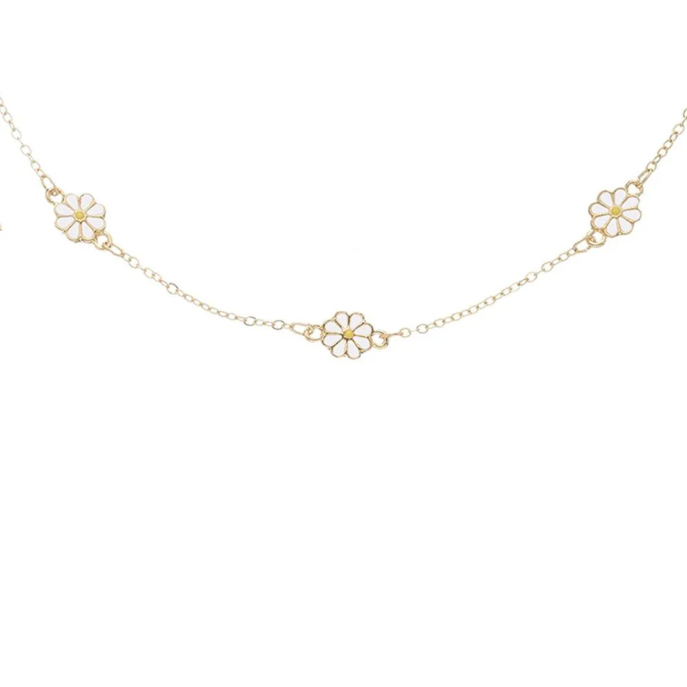 Charm After Charm Necklace - Daisies