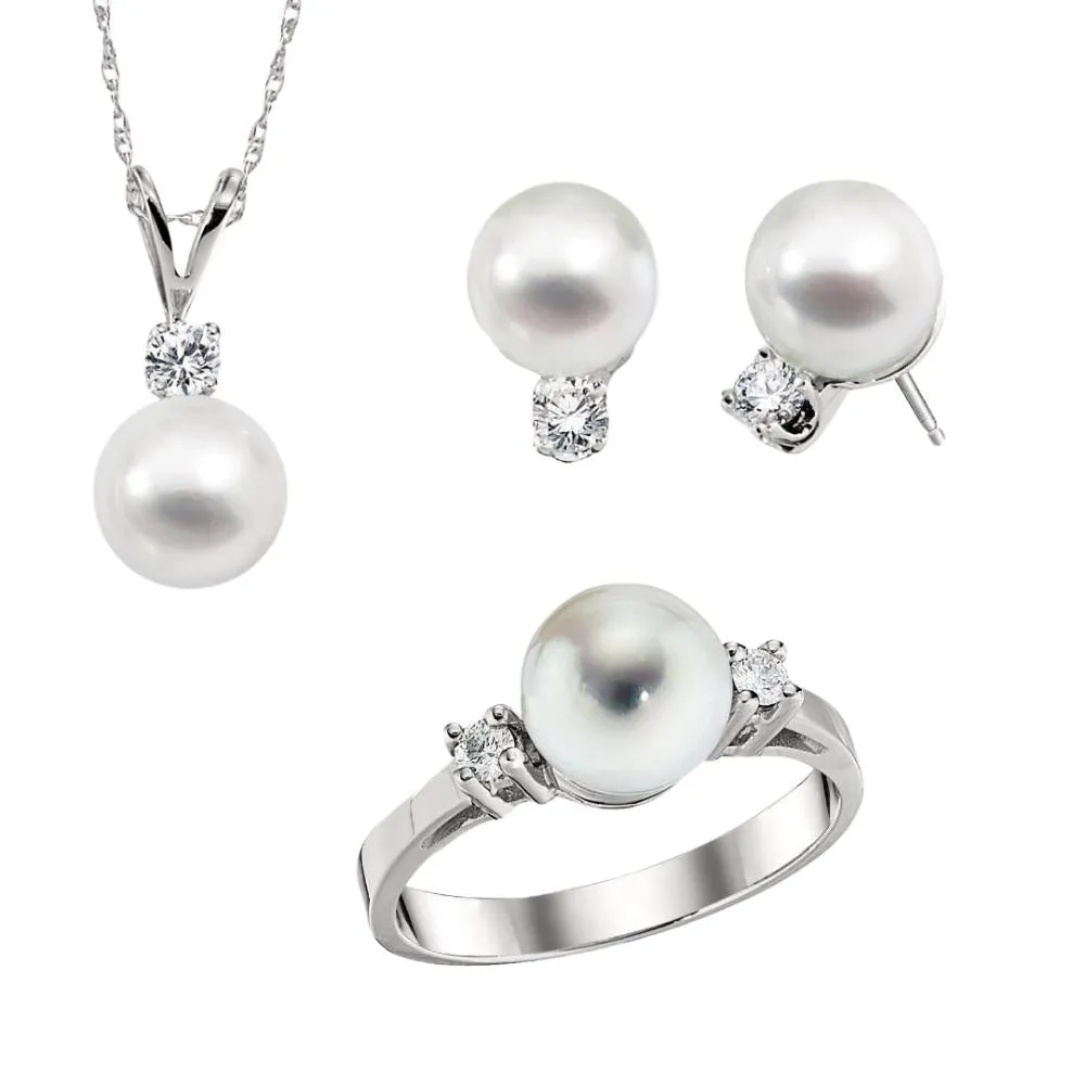 Classic Diamond Pearl Ring