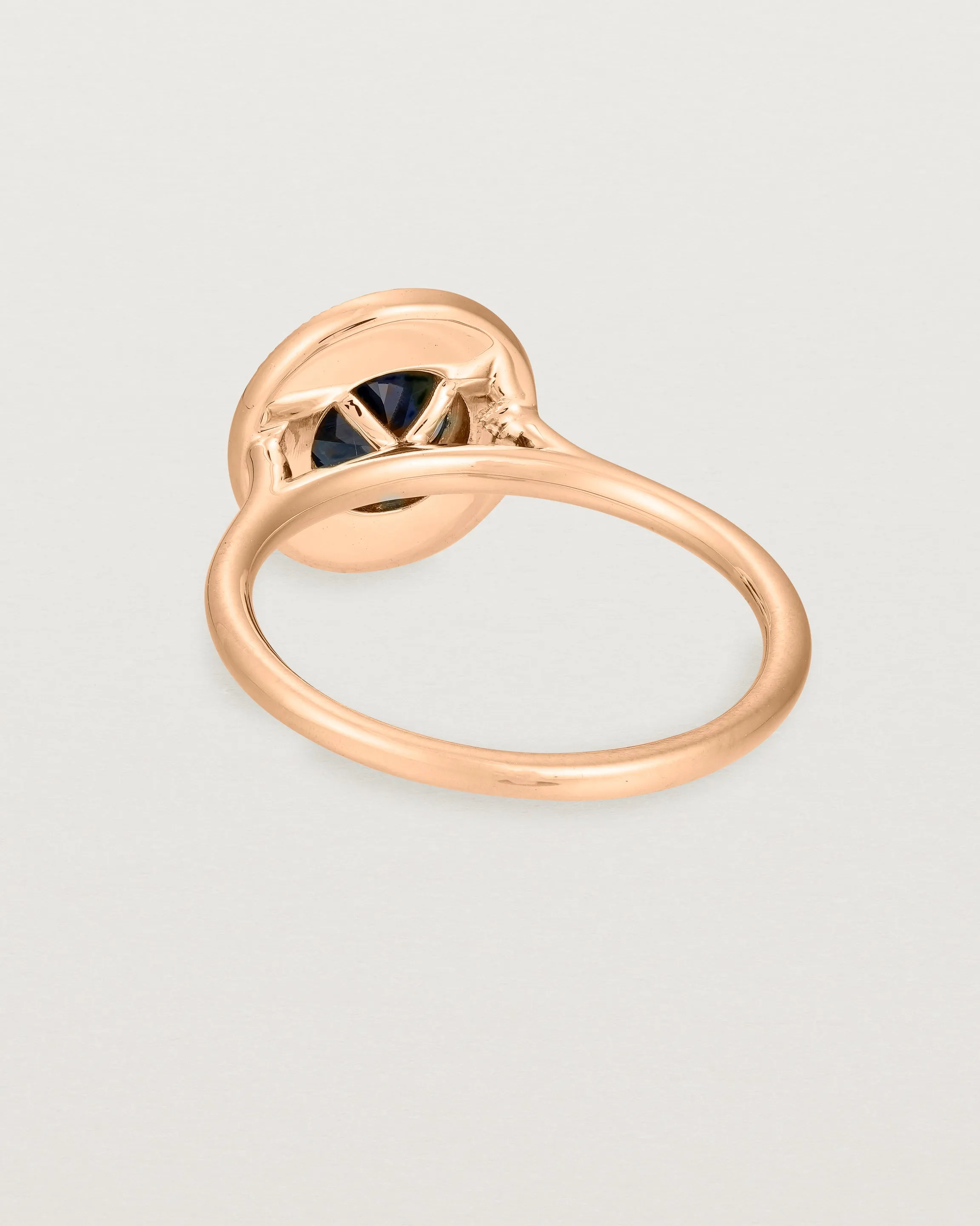 Imogen Halo Ring | Australian Sapphire & Diamonds
