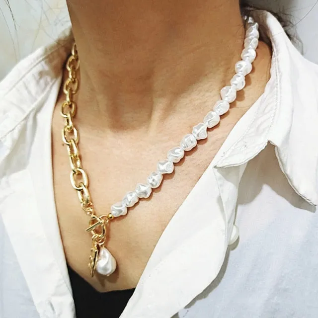 Irregular Pearl Choker Necklaces for Women