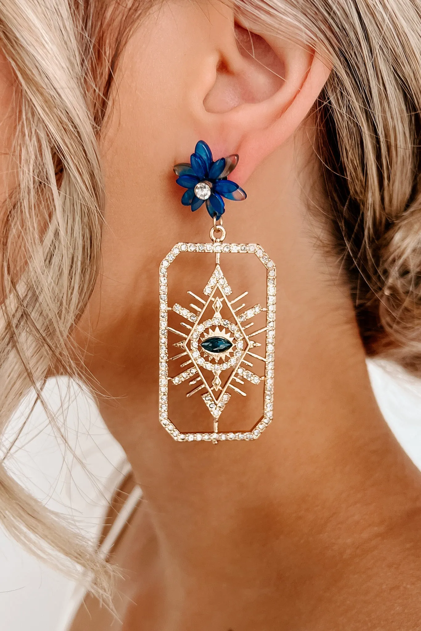Mystic Arts Dangle Earrings (Gold/Blue)