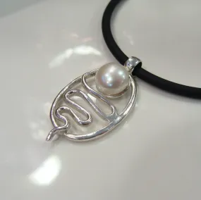 Pearl Pendant Blue Haze Staircase to the Moon (white,s/s)