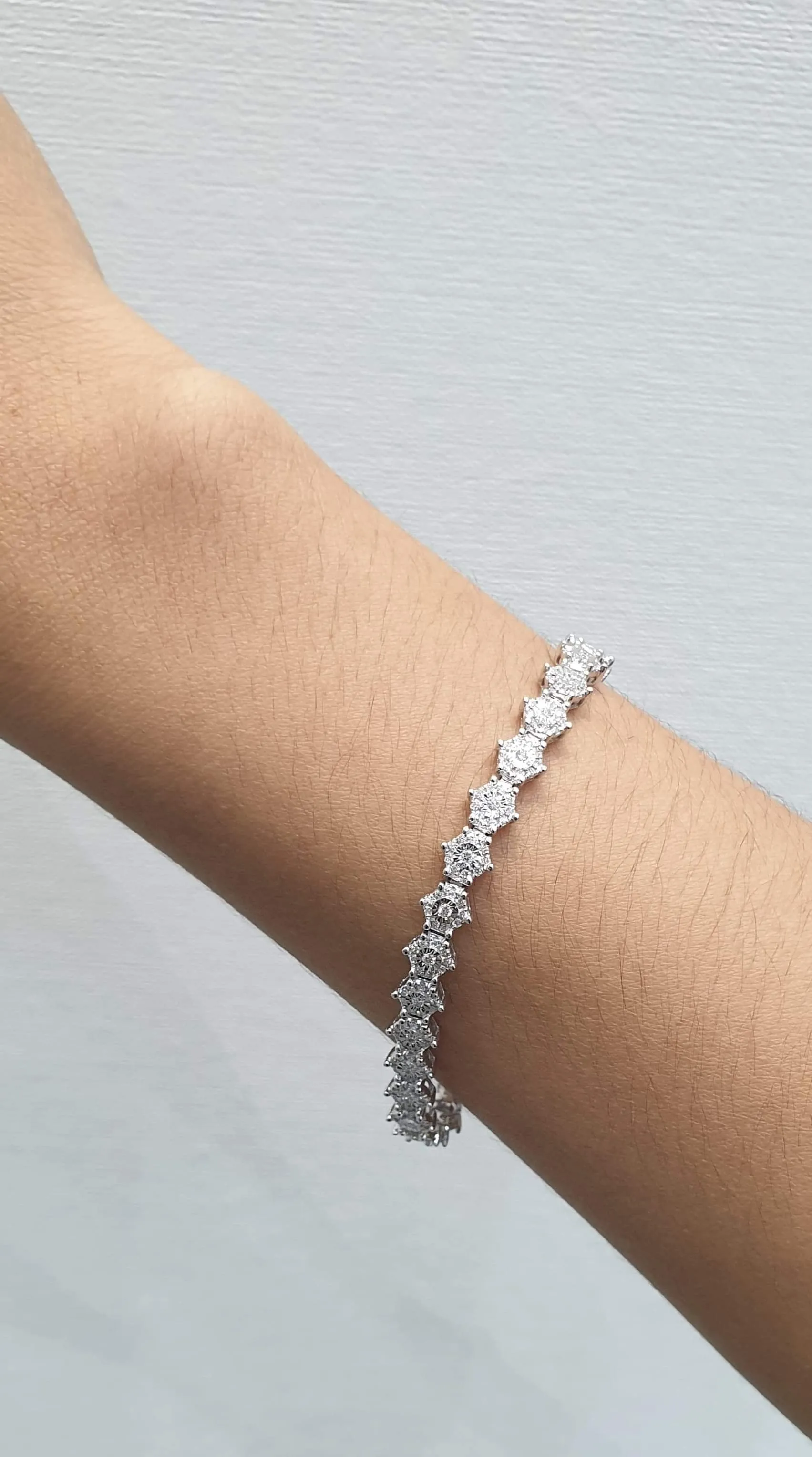 PREORDER | Hex Illusion Tennis Diamond Bracelet 14kt