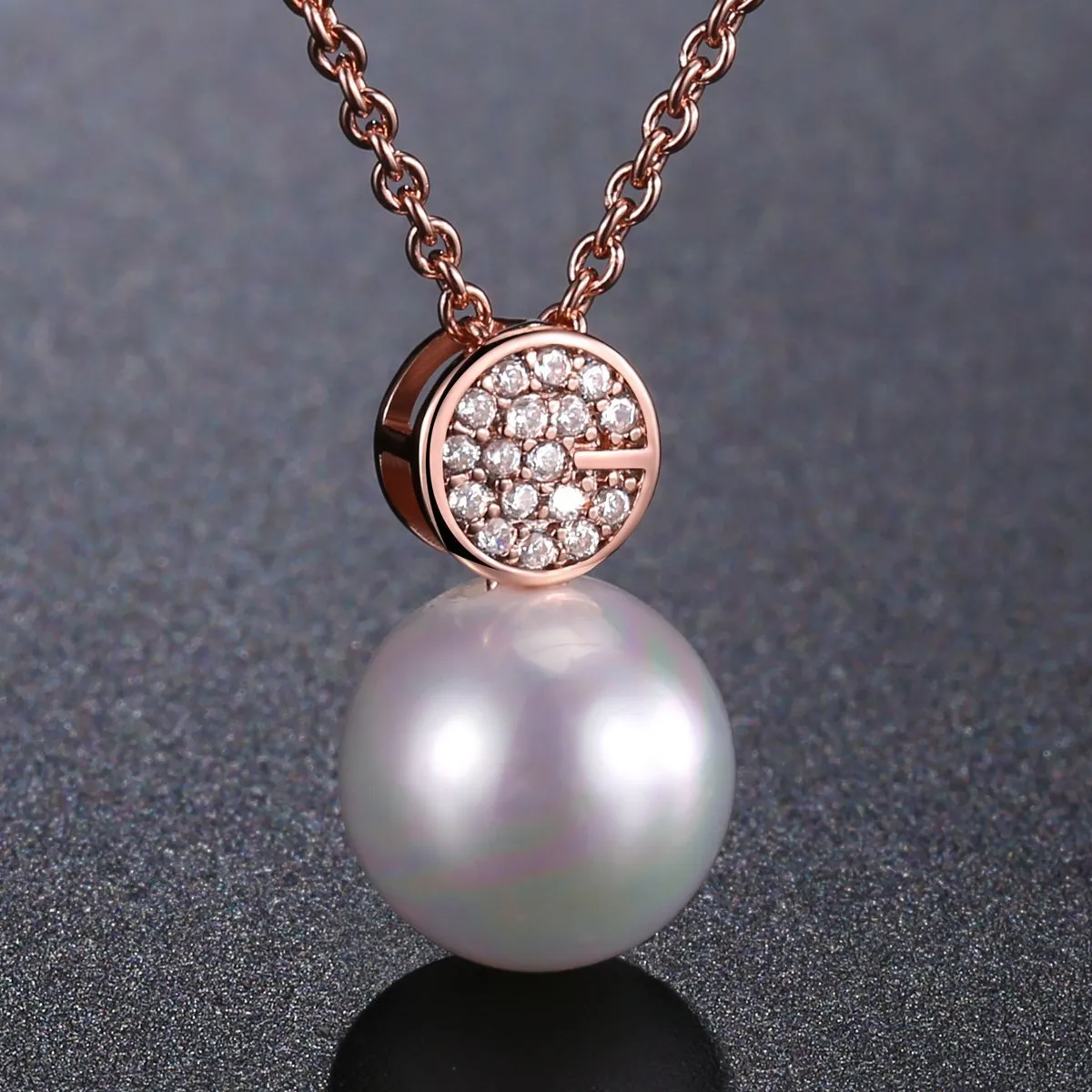 Simulated Pearl Dazzling Pendant Necklace KPN0246
